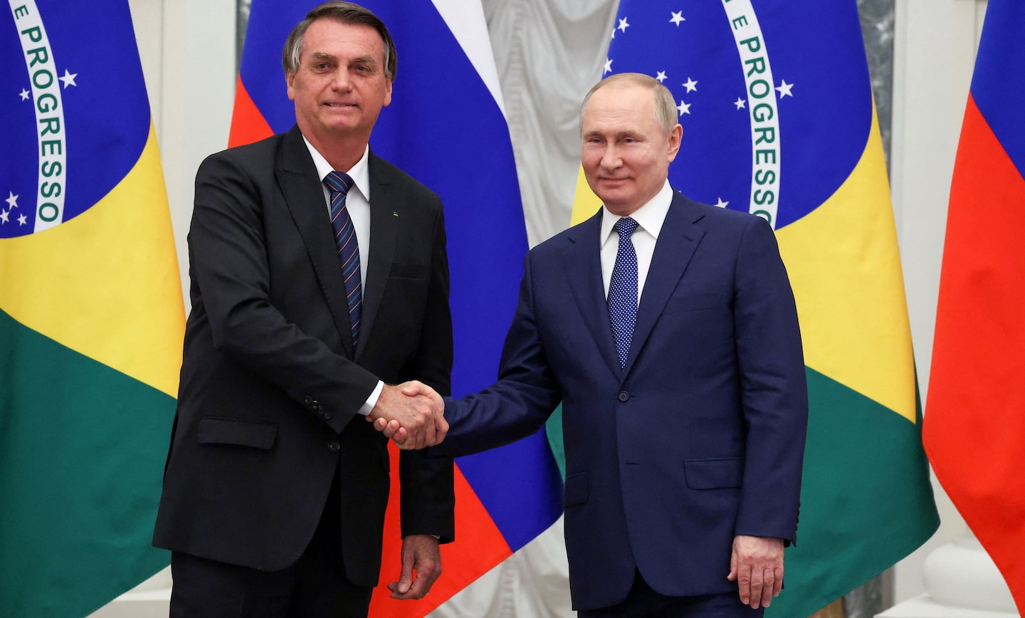 Brazil’s Bolsonaro meets Russia’s Putin in Moscow amid Ukraine crisis