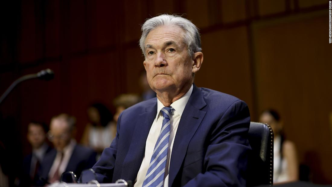 Elizabeth Warren, Federal Reserve Chair Jerome Powell: Don’t push this economy off the cliff