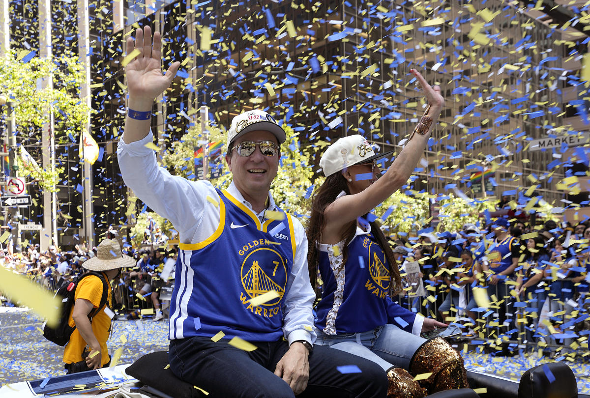 NBA fines Warriors co-owner Joe Lacobe 0,000 after calling luxury tax system ‘unfair’