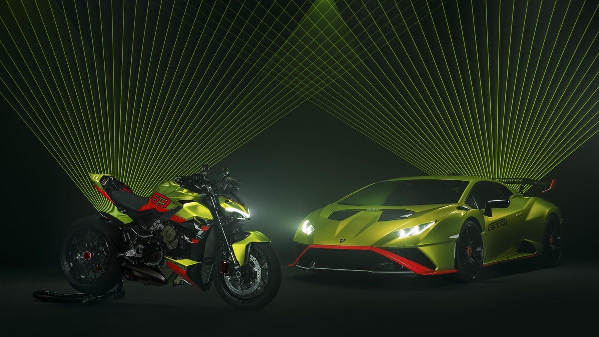 Ducati and Lamborghini teamed up on a ,000 Streetfighter V4