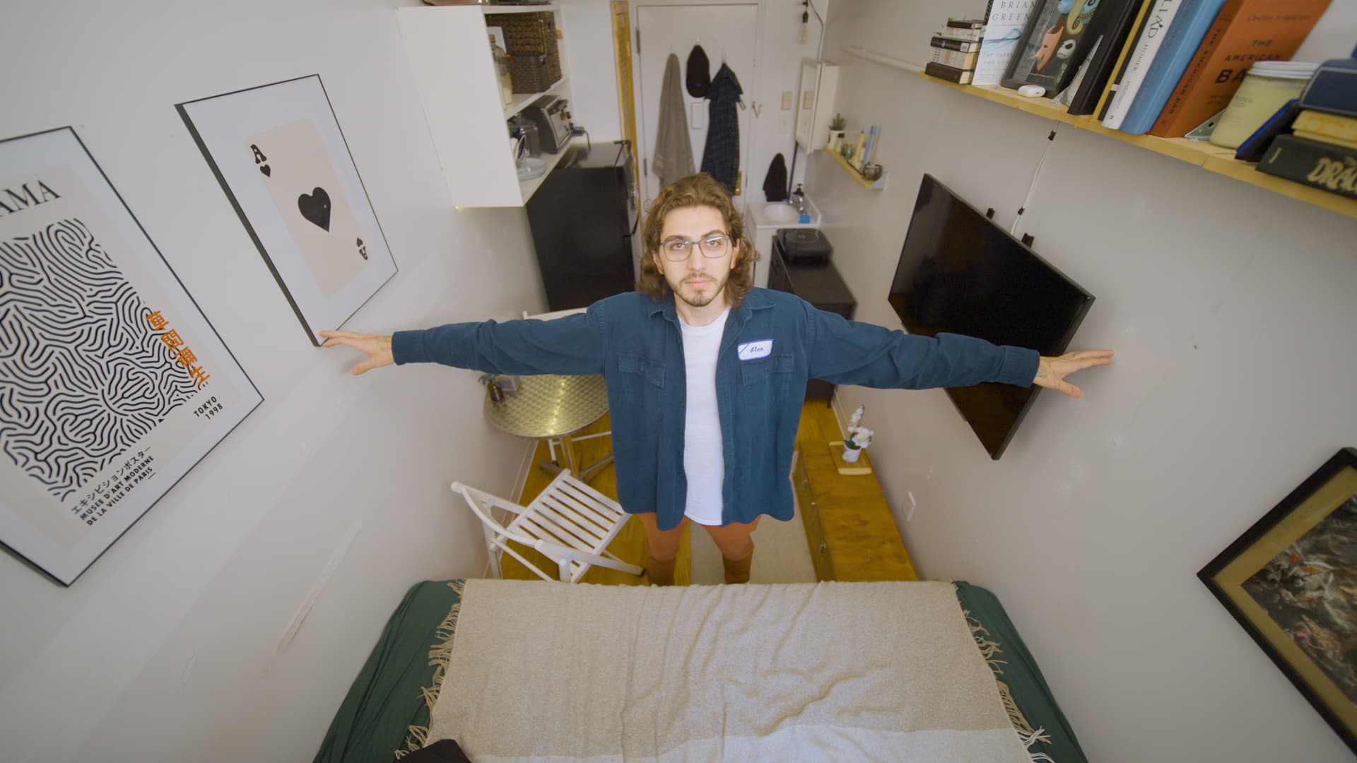 This 23-year-old pays ,100 a month to rent a 95-square-foot.  ft apartment new york