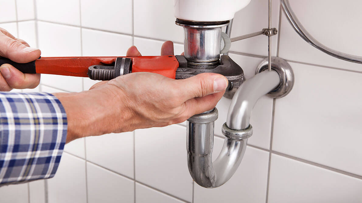 How to Prevent and Deal With Plumbing Emergencies